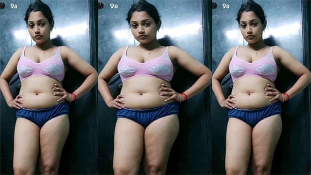 Cheater Tamil Wife Showing & Fucking Video Free Watch
