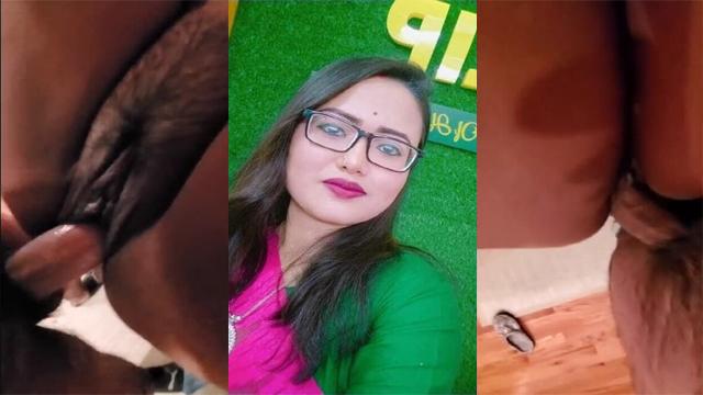 Desi Homely Wife Affair Sex Trying Different Positions