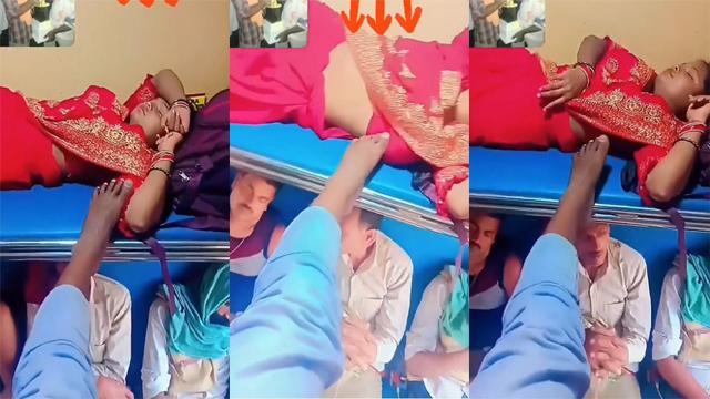 Hot Desi Babe General Coach Train Erotic Show