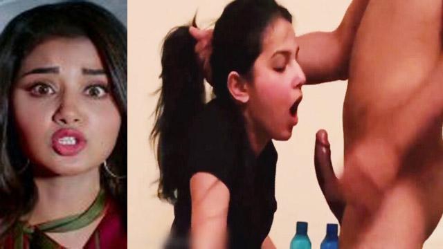 Horny Desi Girl Deepthroat Mouth Fucking Until Cum